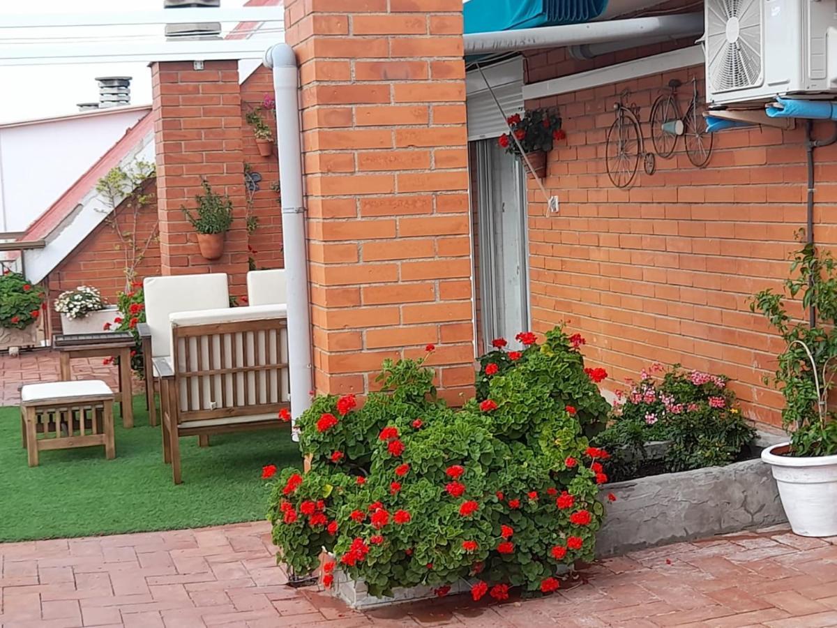 Apartamento Atico Isaac Albeniz La Pineda Exterior foto